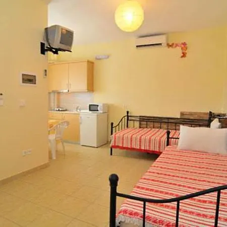 Nestor Apartment *