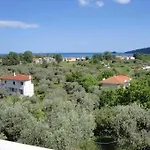 Nestor Apartament *